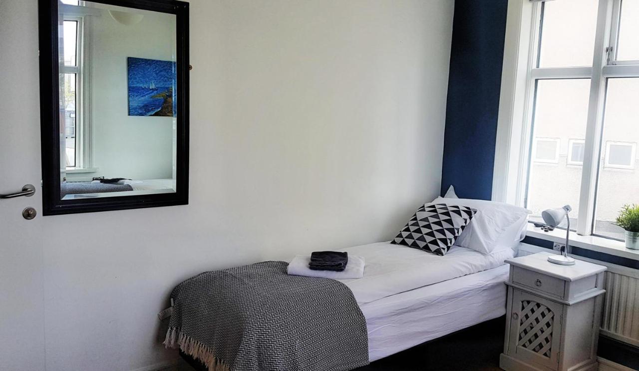 Refurinn Reykjavik Guesthouse Exteriör bild