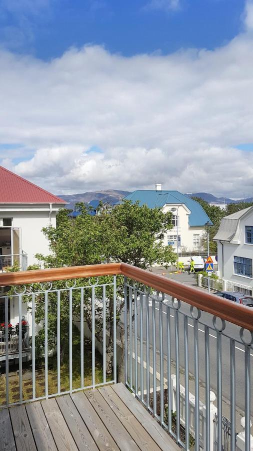 Refurinn Reykjavik Guesthouse Exteriör bild