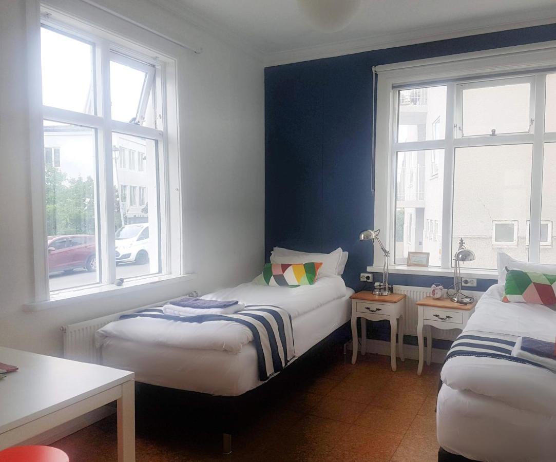 Refurinn Reykjavik Guesthouse Exteriör bild