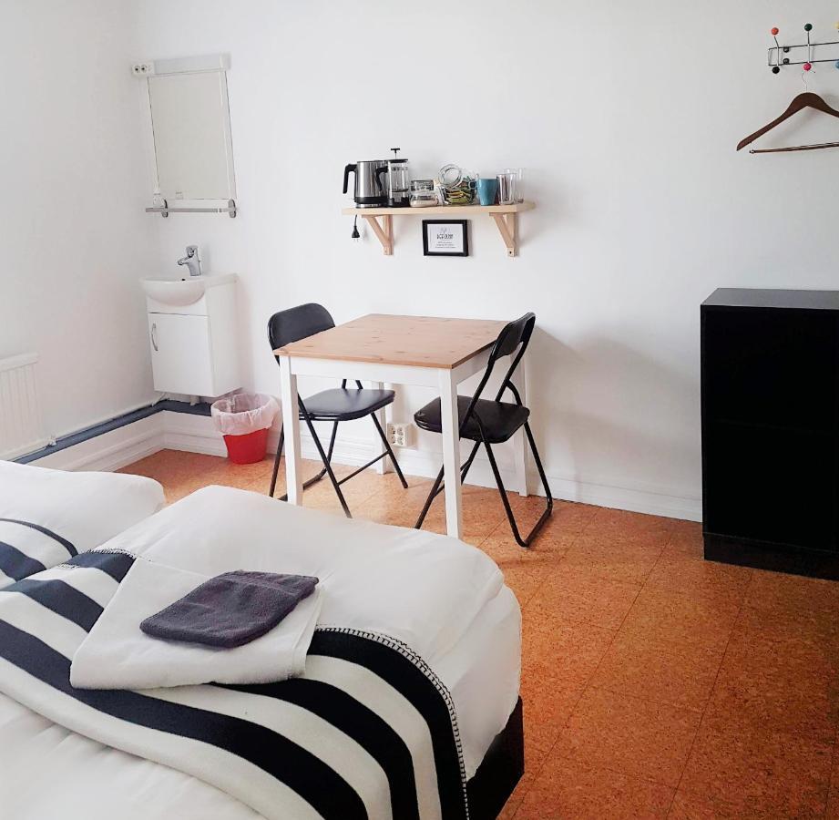 Refurinn Reykjavik Guesthouse Exteriör bild